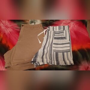 2 pairs women's shorts size Medium